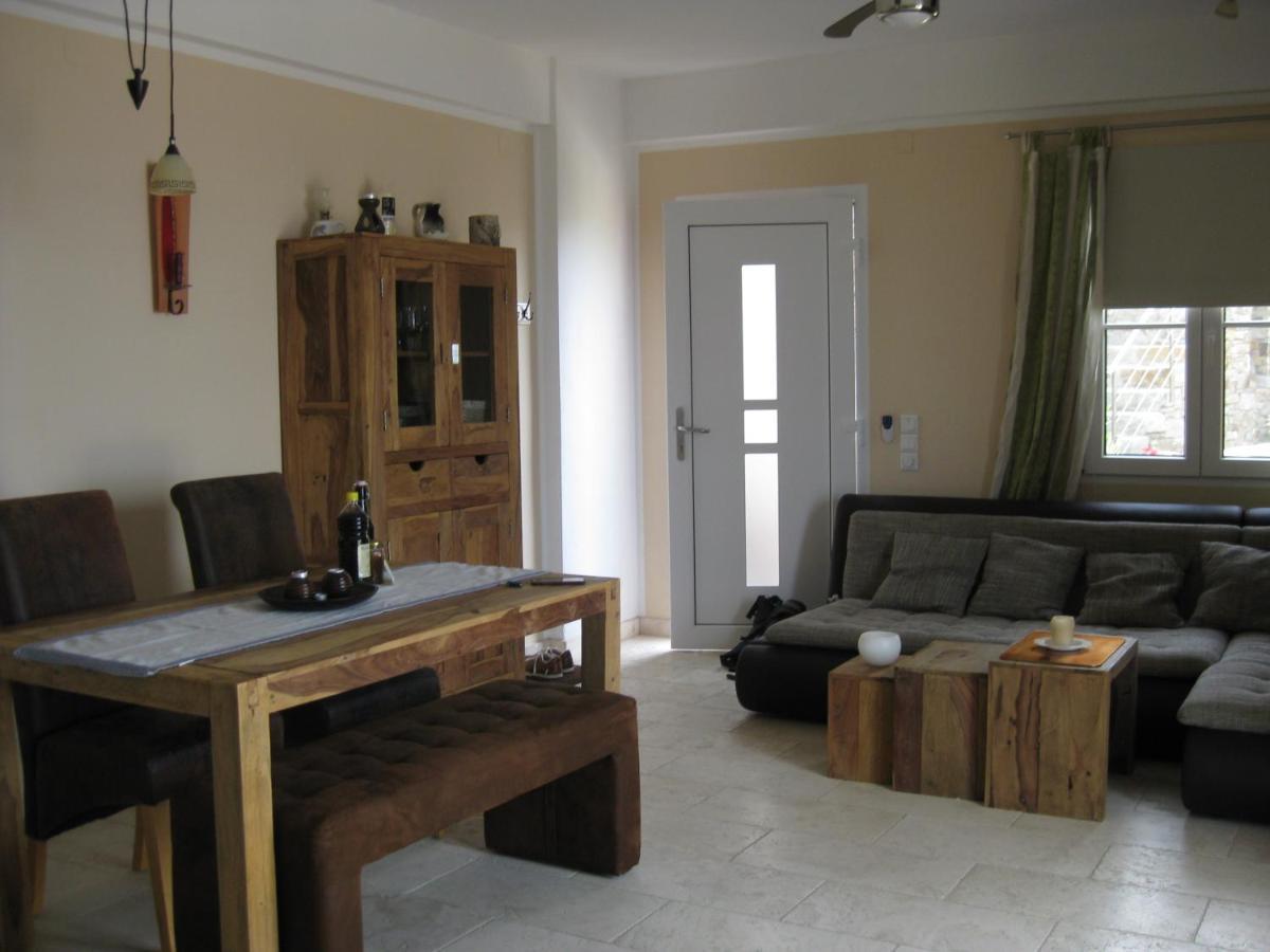 Astra-Ferienhaus Mit Grosser Dachterrasse Und Top-Ausstattung In Nas Арменістіс Екстер'єр фото