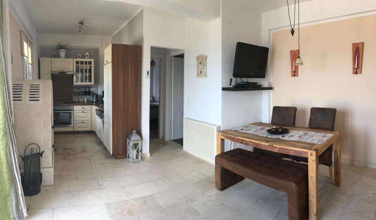 Astra-Ferienhaus Mit Grosser Dachterrasse Und Top-Ausstattung In Nas Арменістіс Екстер'єр фото